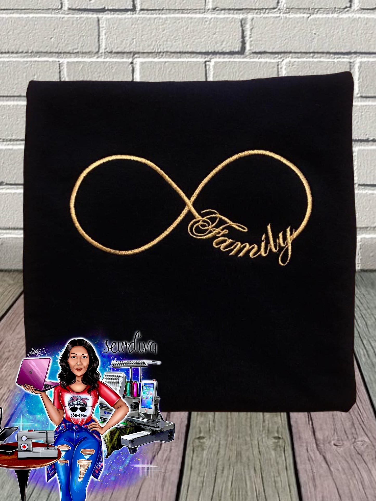 Family Infinity Tee